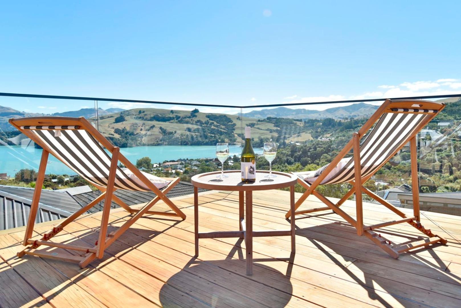 Akaroa Harbour View - Christchurch Holiday Homes エクステリア 写真