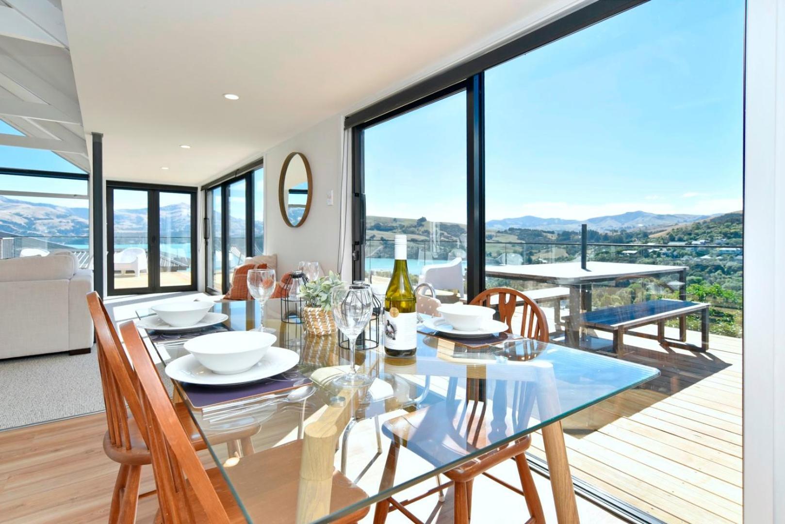 Akaroa Harbour View - Christchurch Holiday Homes エクステリア 写真