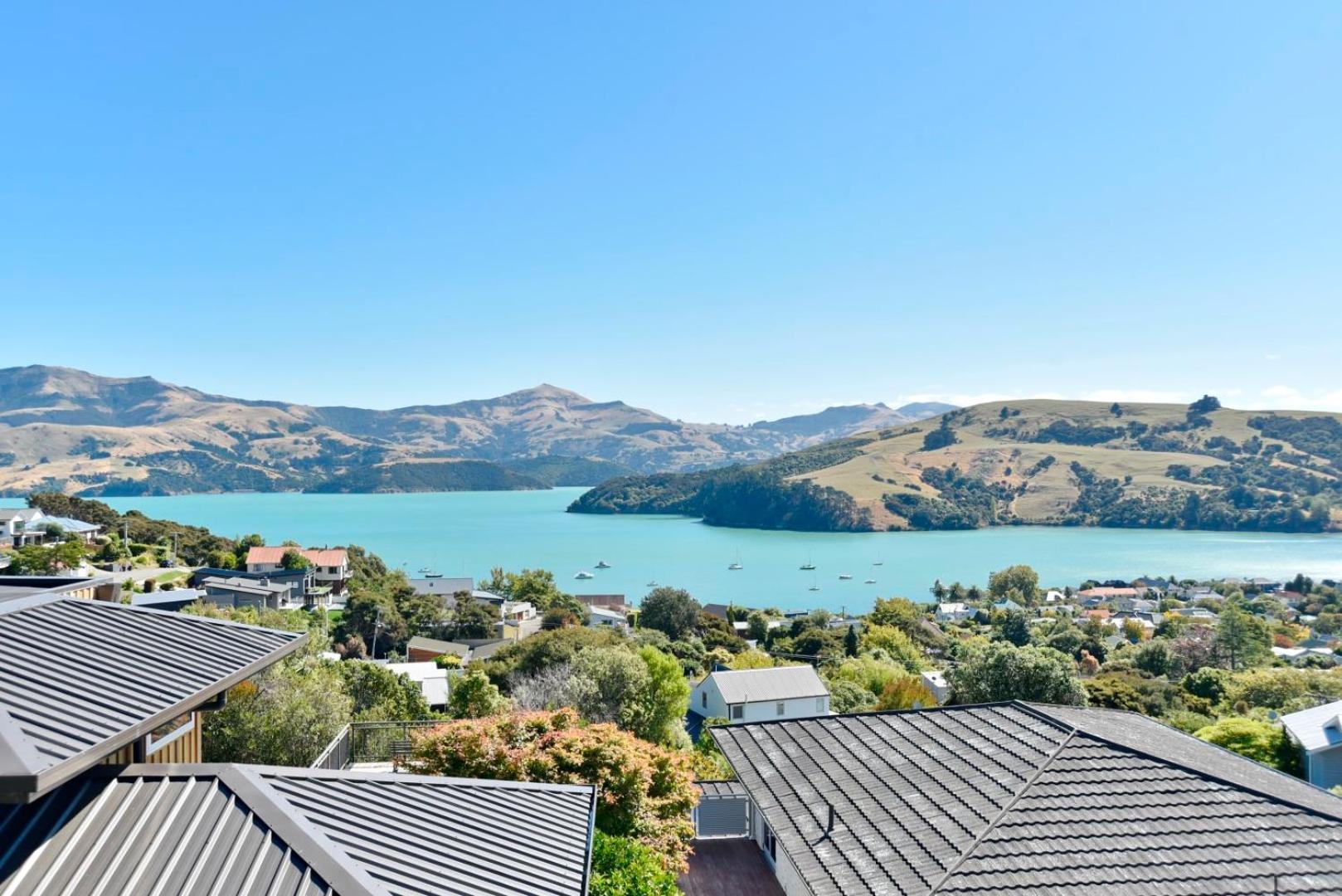 Akaroa Harbour View - Christchurch Holiday Homes エクステリア 写真