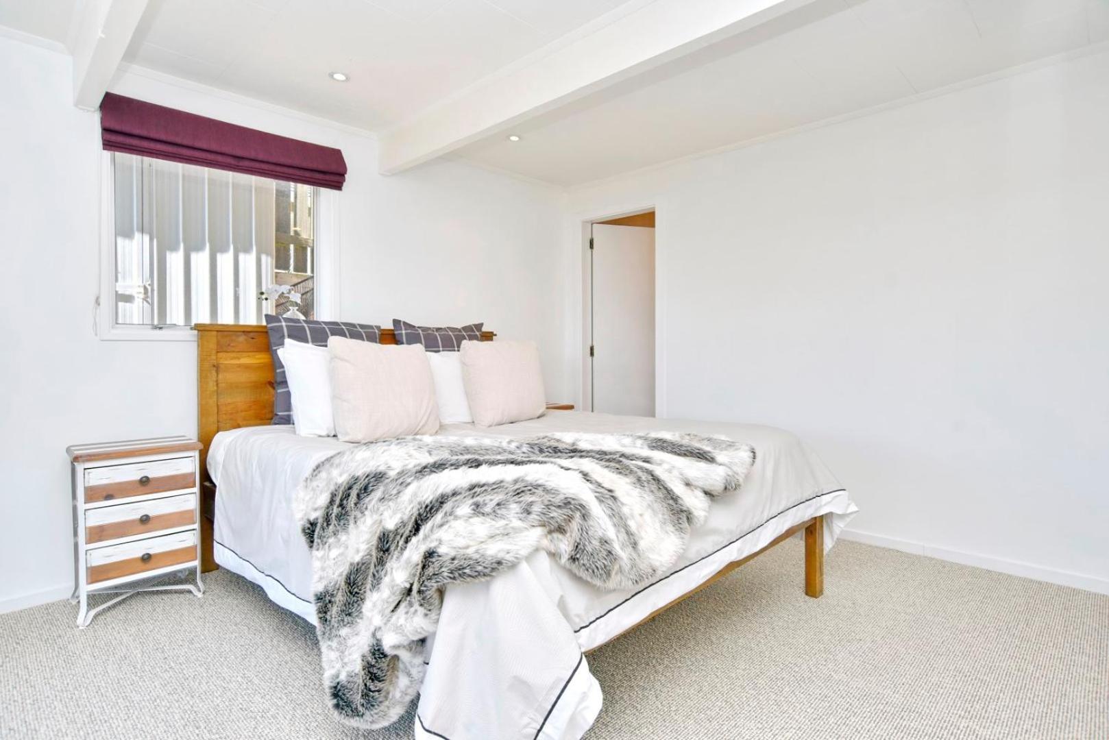 Akaroa Harbour View - Christchurch Holiday Homes エクステリア 写真